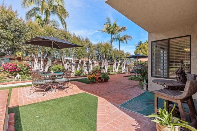 1990 Avenida La Posta, Encinitas, CA 92024