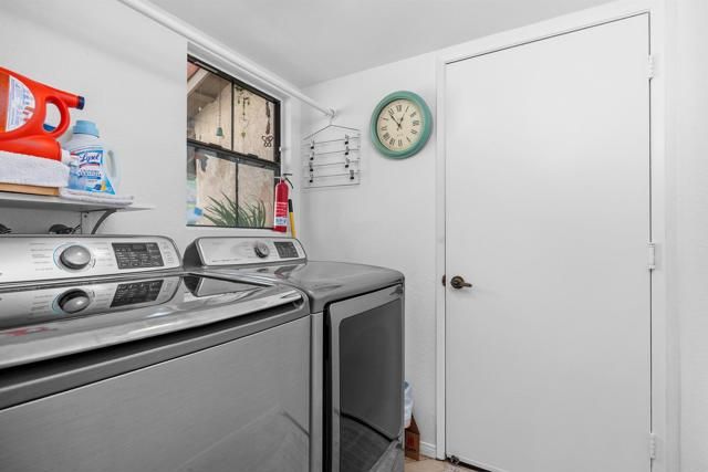 1990 Avenida La Posta, Encinitas, CA 92024