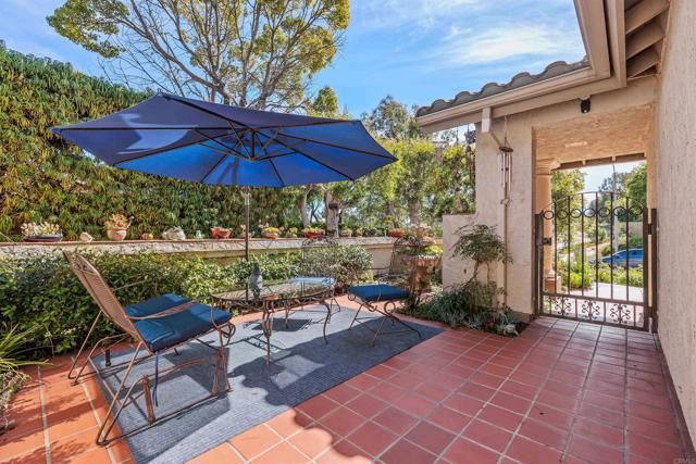 1990 Avenida La Posta, Encinitas, CA 92024