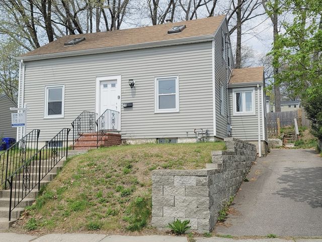 34 Hallron St, Boston, MA 02136