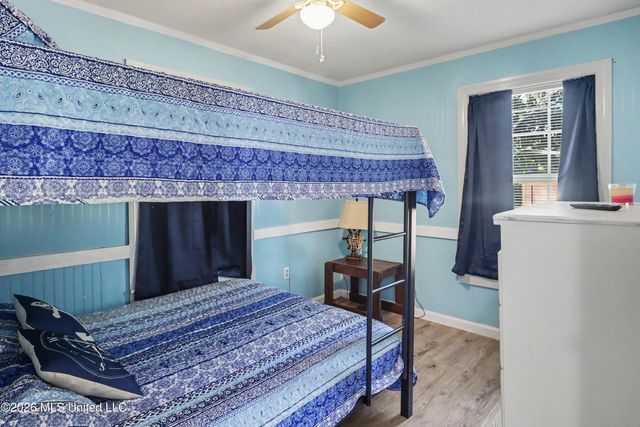 1915 9th Street, Pascagoula, MS 39567