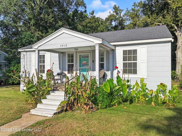 1915 9th Street, Pascagoula, MS 39567