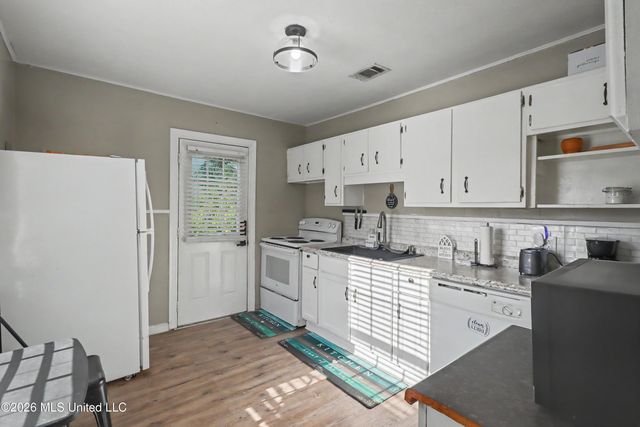 1915 9th Street, Pascagoula, MS 39567
