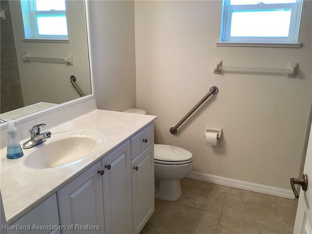110 Imbros Avenue NE, Lake Placid, FL 33852