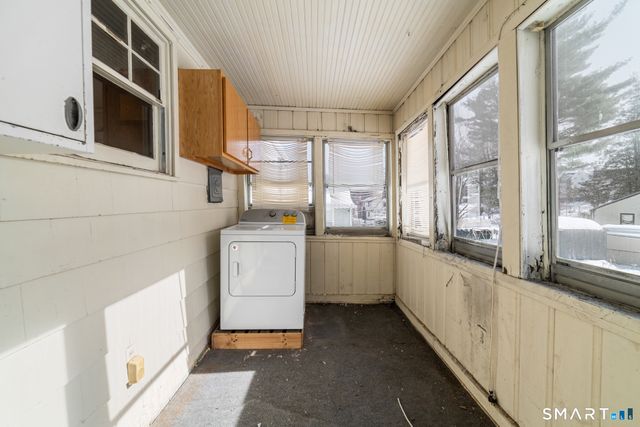 24 Pentlow Avenue, New Britain, CT 06053