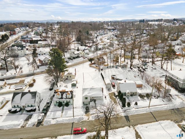 24 Pentlow Avenue, New Britain, CT 06053