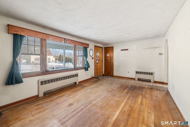 24 Pentlow Avenue, New Britain, CT 06053