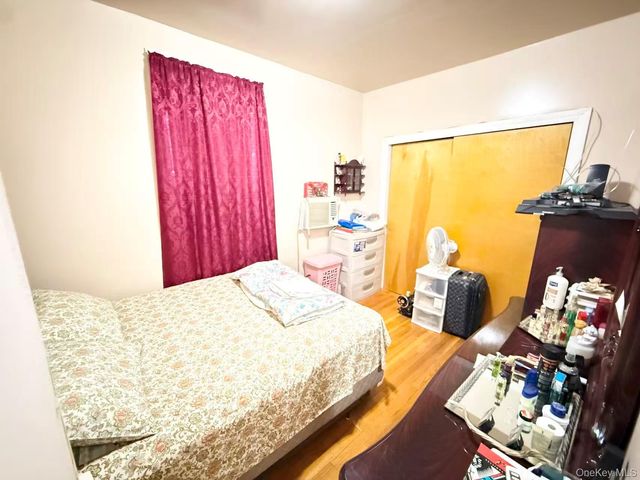 3935 Barnes Avenue, Bronx, NY 10466