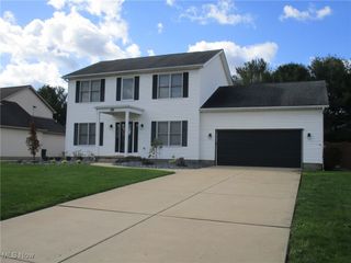 7851 Huntington Circle, Boardman, OH 44512