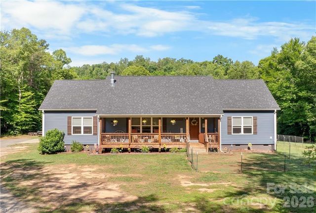 274 Echo Hollar Road, Westfield, NC 27053