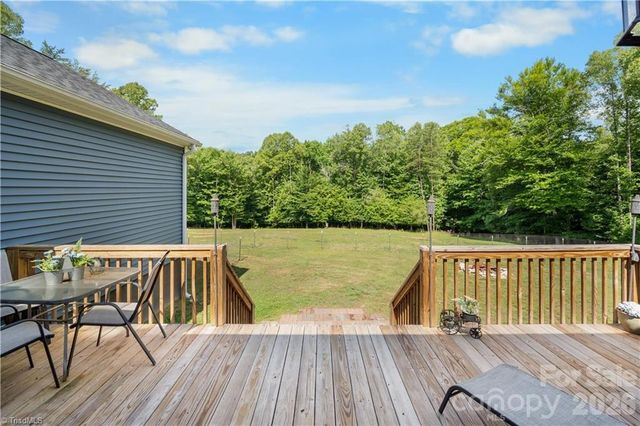 274 Echo Hollar Road, Westfield, NC 27053