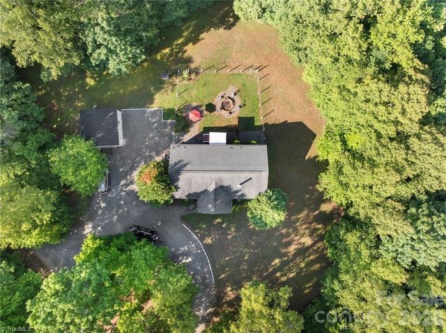 274 Echo Hollar Road, Westfield, NC 27053