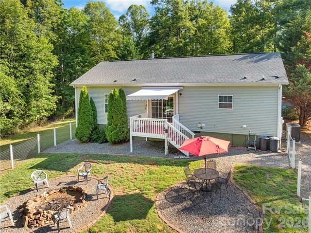 274 Echo Hollar Road, Westfield, NC 27053