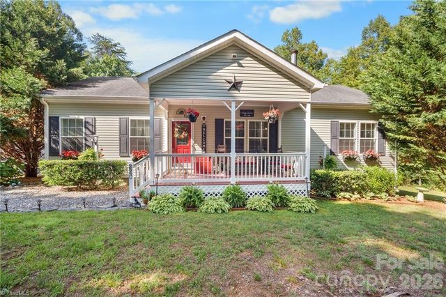 274 Echo Hollar Road, Westfield, NC 27053