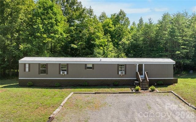 274 Echo Hollar Road, Westfield, NC 27053