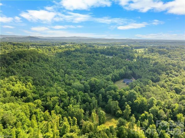 274 Echo Hollar Road, Westfield, NC 27053