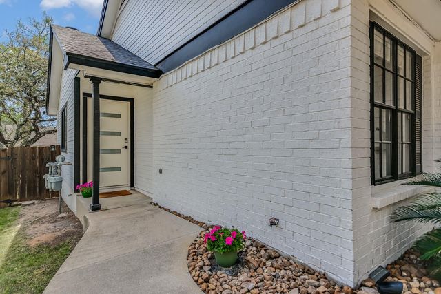 2605 Garrettson DR A, Austin, TX 78748