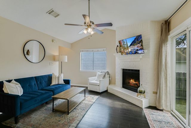 2605 Garrettson DR A, Austin, TX 78748