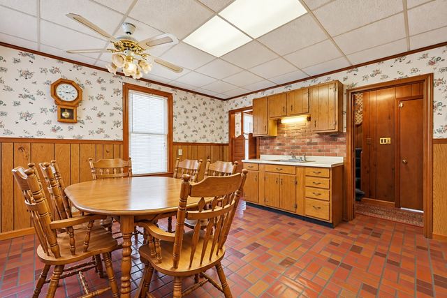 16 Kearney St, Malden, MA 02148