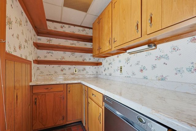 16 Kearney St, Malden, MA 02148