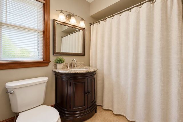 16 Kearney St, Malden, MA 02148