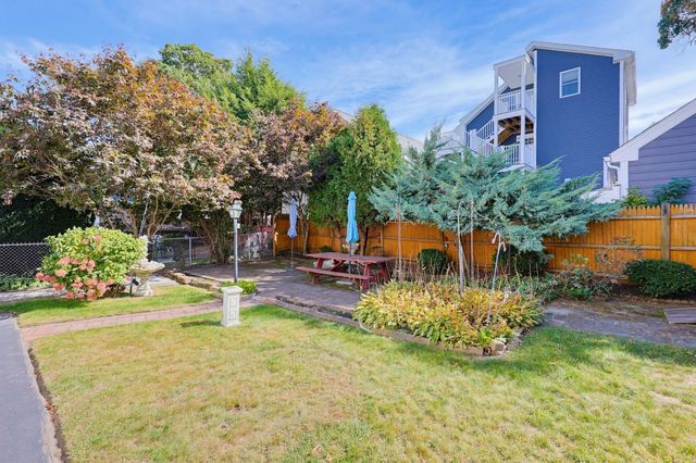 16 Kearney St, Malden, MA 02148