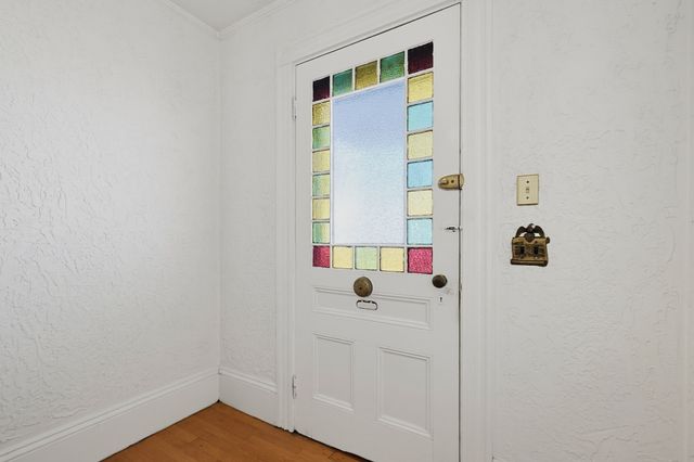 16 Kearney St, Malden, MA 02148