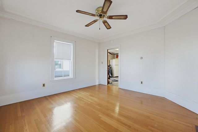 16 Kearney St, Malden, MA 02148
