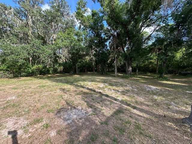 3104 BROKEN ARROW COURT, Wimauma, FL 33598