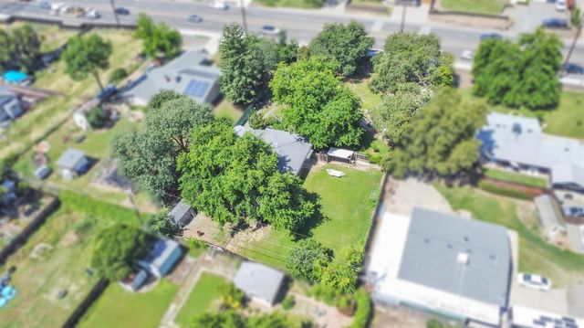 6630 Hazel Ave, Orangevale, CA 95662
