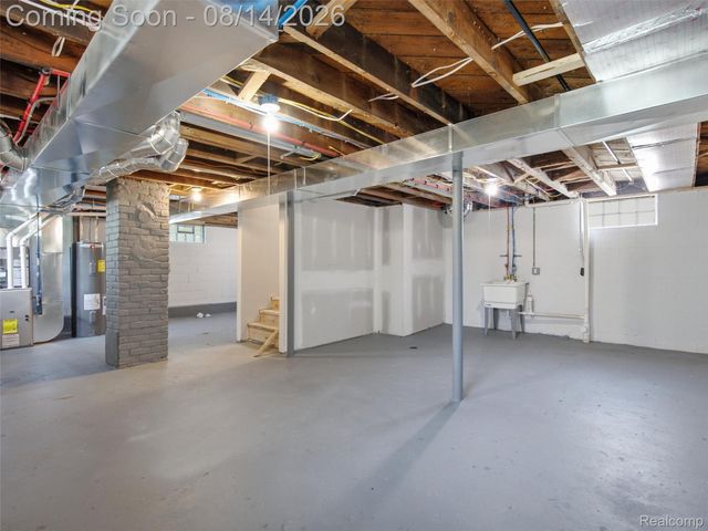 9327 Rutland Street, Detroit, MI 48228