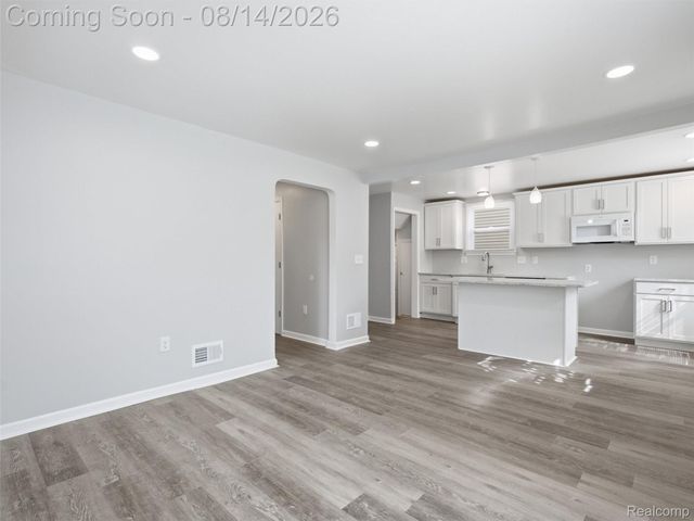 9327 Rutland Street, Detroit, MI 48228