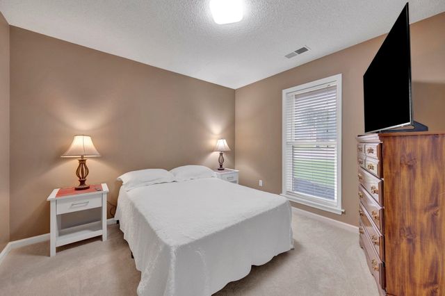 6516 STONE LAKE DR, Bartlett, TN 38135