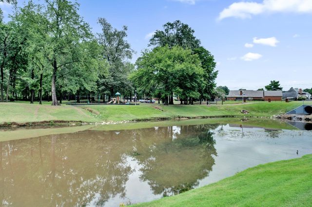 6516 STONE LAKE DR, Bartlett, TN 38135