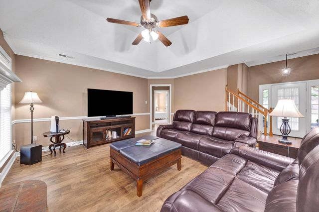 6516 STONE LAKE DR, Bartlett, TN 38135