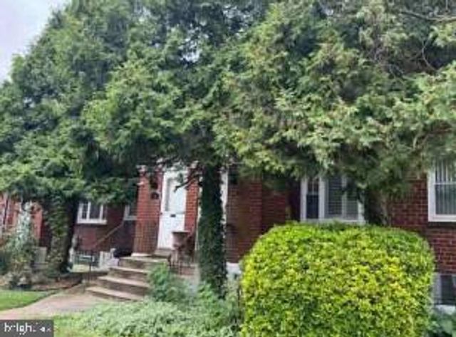 112 E COLONIAL ST, Philadelphia, PA 19120