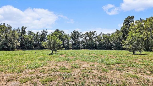 25525 Stillings Road, Platte City, MO 64079