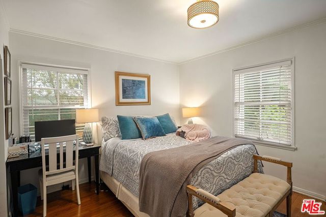 1042 Hi Point Street, Los Angeles, CA 90035