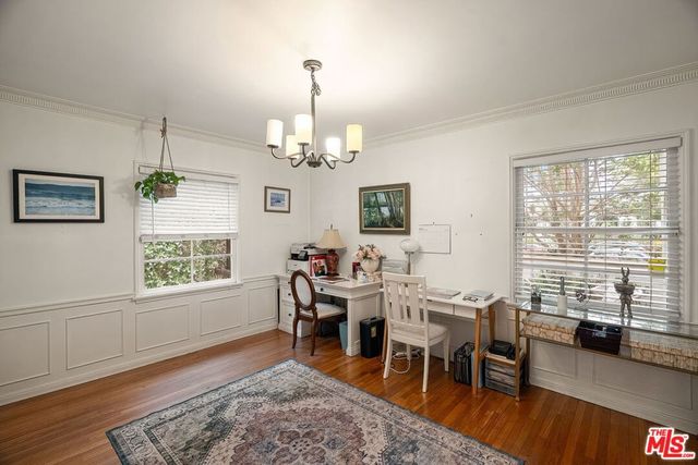 1042 Hi Point Street, Los Angeles, CA 90035