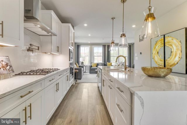 1447 ASPEN ST NW, Washington, DC 20012