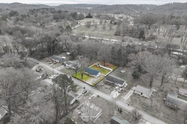 1215 Jones Street, Athens, TN 37303