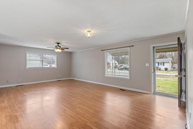 1215 Jones Street, Athens, TN 37303