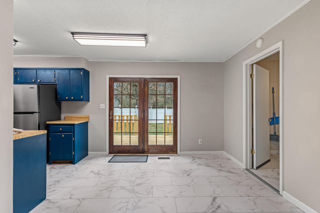 1215 Jones Street, Athens, TN 37303