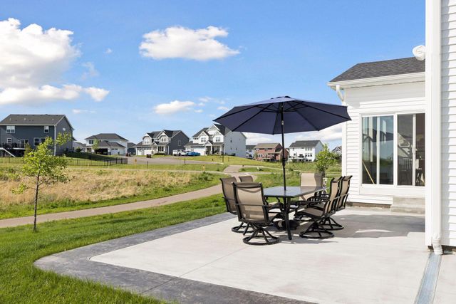 1038 Siesta Drive, Woodbury, MN 55129
