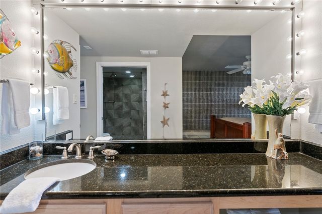 7477 State Highway 361 104, Port Aransas, TX 78373