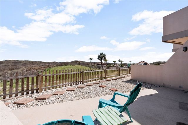 7477 State Highway 361 104, Port Aransas, TX 78373