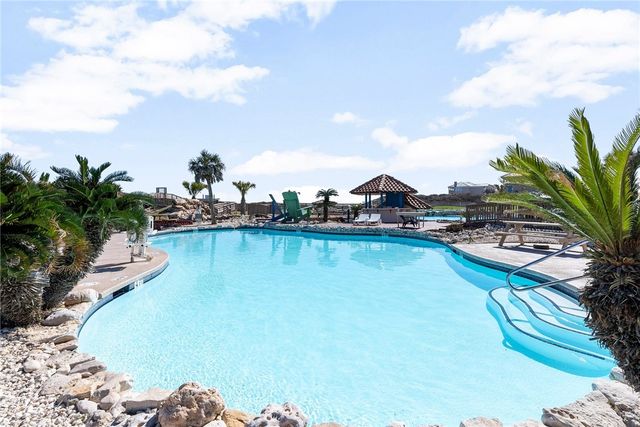 7477 State Highway 361 104, Port Aransas, TX 78373