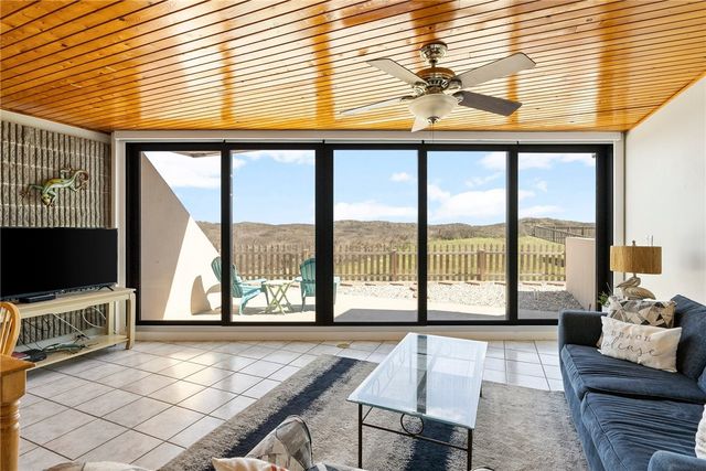 7477 State Highway 361 104, Port Aransas, TX 78373
