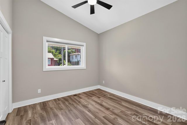 211 Hanover Street, Asheville, NC 28806