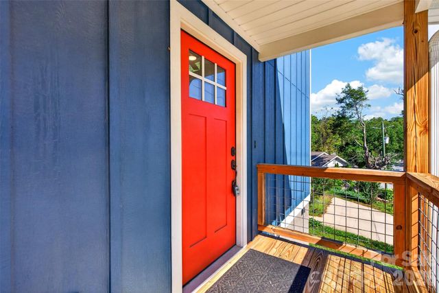211 Hanover Street, Asheville, NC 28806